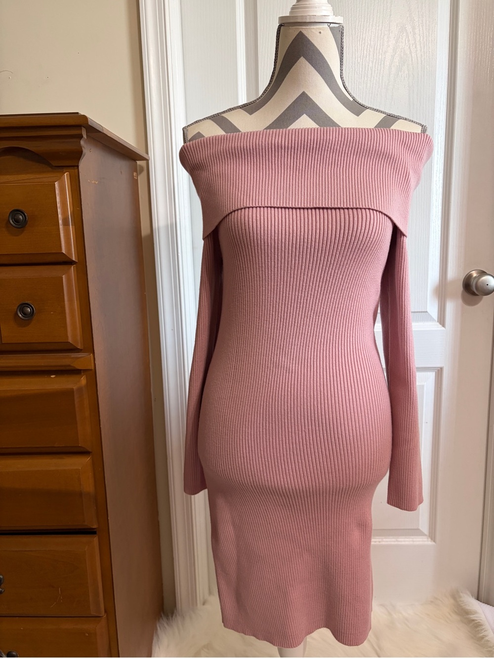 Altard State Amelia Off the Shoulder Sweater Dress Size Medium